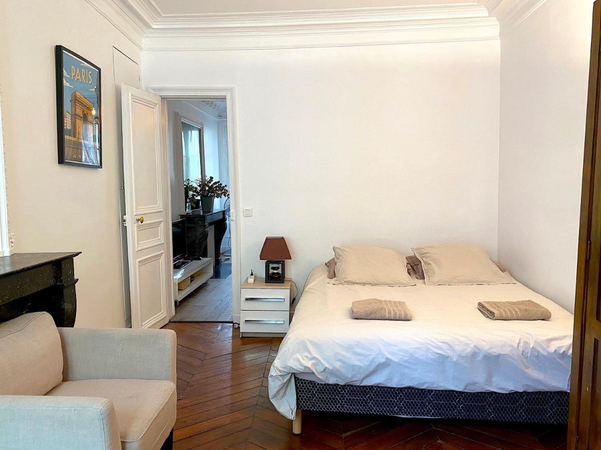 Real Parisian Apartment With 2 Bedrooms And Ac ภายนอก รูปภาพ