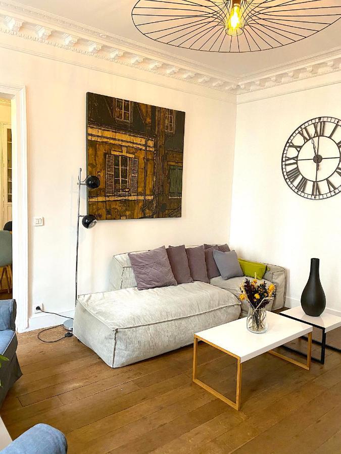 Real Parisian Apartment With 2 Bedrooms And Ac ภายนอก รูปภาพ