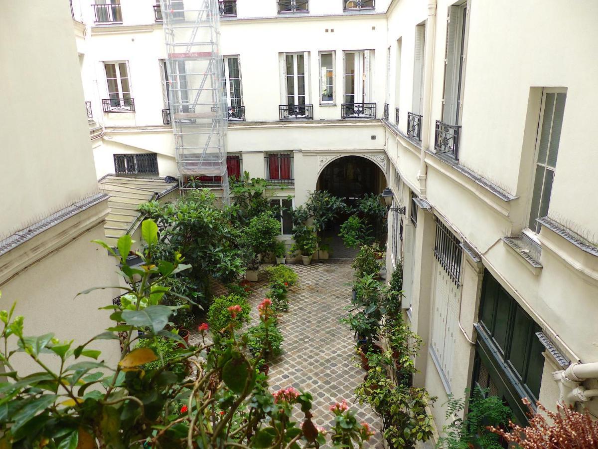 Real Parisian Apartment With 2 Bedrooms And Ac ภายนอก รูปภาพ