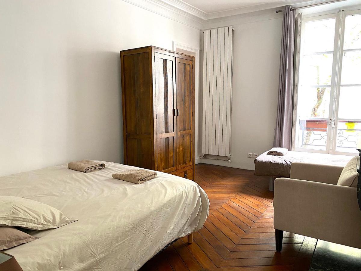 Real Parisian Apartment With 2 Bedrooms And Ac ภายนอก รูปภาพ